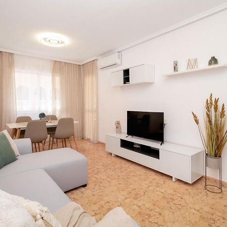 Apartmán Piso En El Centro Torrevieja Exteriér fotografie