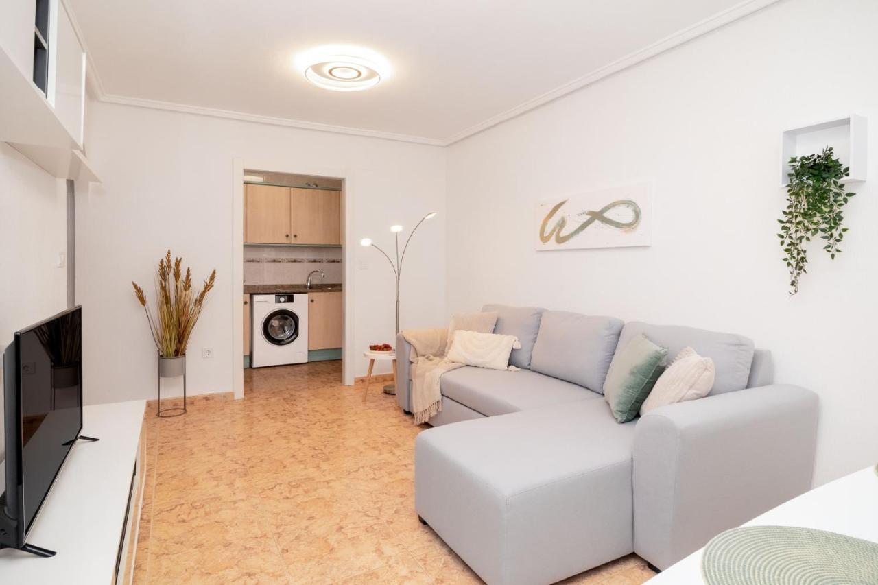 Apartmán Piso En El Centro Torrevieja Exteriér fotografie
