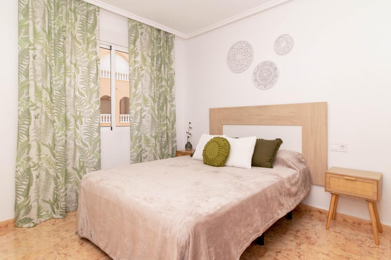 Apartmán Piso En El Centro Torrevieja Exteriér fotografie